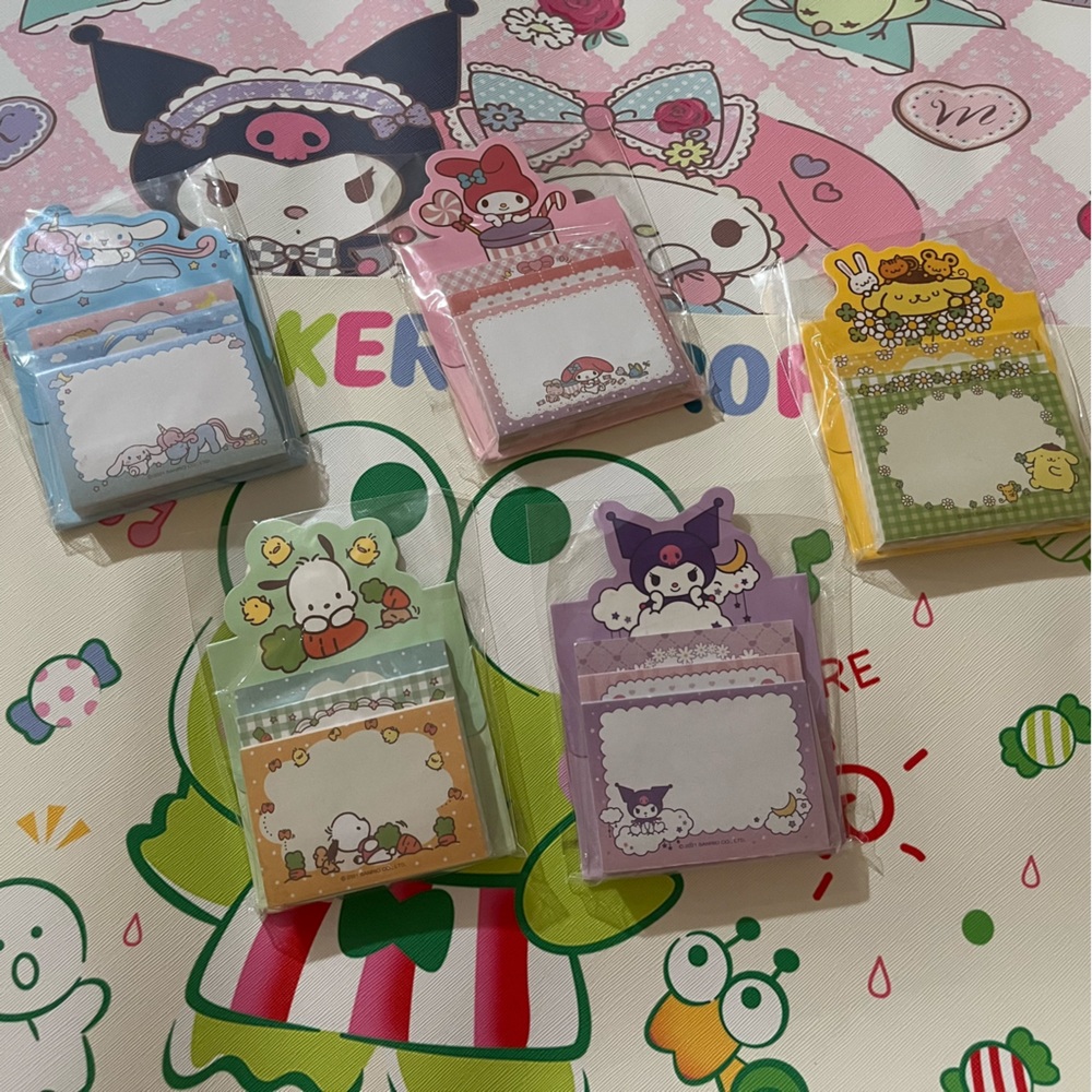 Set of 5 Sanrio Characters 3 Layer Sticky Note Memo Slips with Built-in Holder